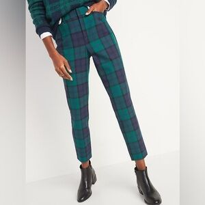 BNWT! Old Navy Plaid Pixie Pants